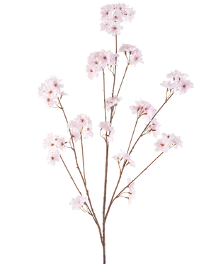 De Kunstbloem Kersenbloesem 130 cm lichtroze heeft meerdere dunne stelen met trosjes tere lichtroze kersenbloesems, prachtig gerangschikt en geïsoleerd op een witte achtergrond.