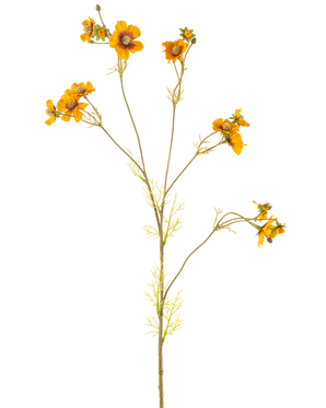 De Kunstbloem Cosmos 95 cm geel heeft een enkele hoge steel met dunne takken, elk versierd met trossen helder oranje-gele bloemen en delicate groene bladeren, tegen een effen witte achtergrond.