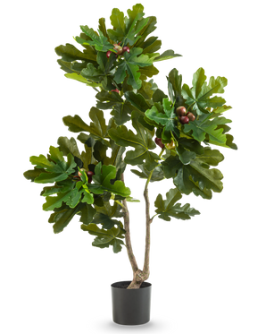 De Kunstplant Ficus Carica Vijgenboom 120 cm heeft weelderige groene bladeren en kleine bruine vruchten in een zwarte pot, tegen een effen witte achtergrond.