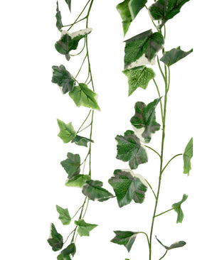 The Artificial Ivy Garland 180 cm green/white has two strands of lifelike green and white ivy leaves in different sizes with realistic veining, hanging vertically against a white background.