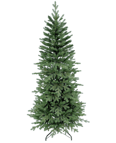 De Kunstkerstboom Slim "Undset" PE/PVC is een hoge, symmetrische kunstboom met dichte, realistische groene takken. Hij staat onversierd op een zwarte metalen standaard tegen een effen witte achtergrond.