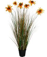 De Kunstgras chrysant uienpot 90cm brandvertragend is een kunstplant in pot met hoge, brandvertragende groene en bruine grasachtige bladeren met meerdere geeloranje margrietachtige bloemen op slanke stelen.