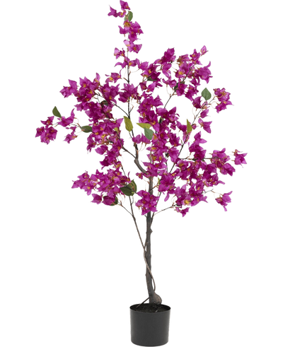 De Kunstplant Bougainvillea 125 cm Paars heeft levendige paarse bloemen en weelderige groene bladeren aan verschillende takken, waardoor het een kleurrijke kunstplant is die ideaal is om elke binnenruimte op te fleuren.