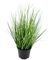 The Artificial Grass Plant Onion 33 cm (fire retardant) has long, thin, green grass-like leaves in a small black pot, against a plain white background.