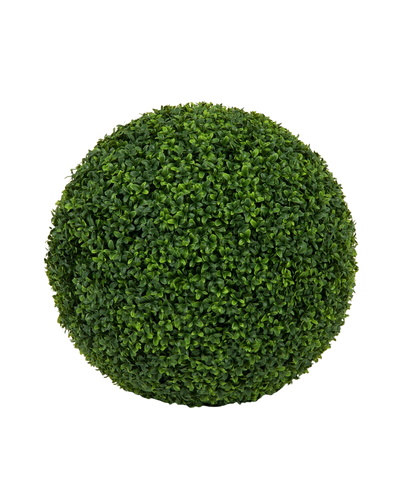 Een dichte, ronde Kunstplant Buxus romeinse stijl UV D55cm vormsnoei van kunstgroene buxusbladeren tegen een effen witte achtergrond.